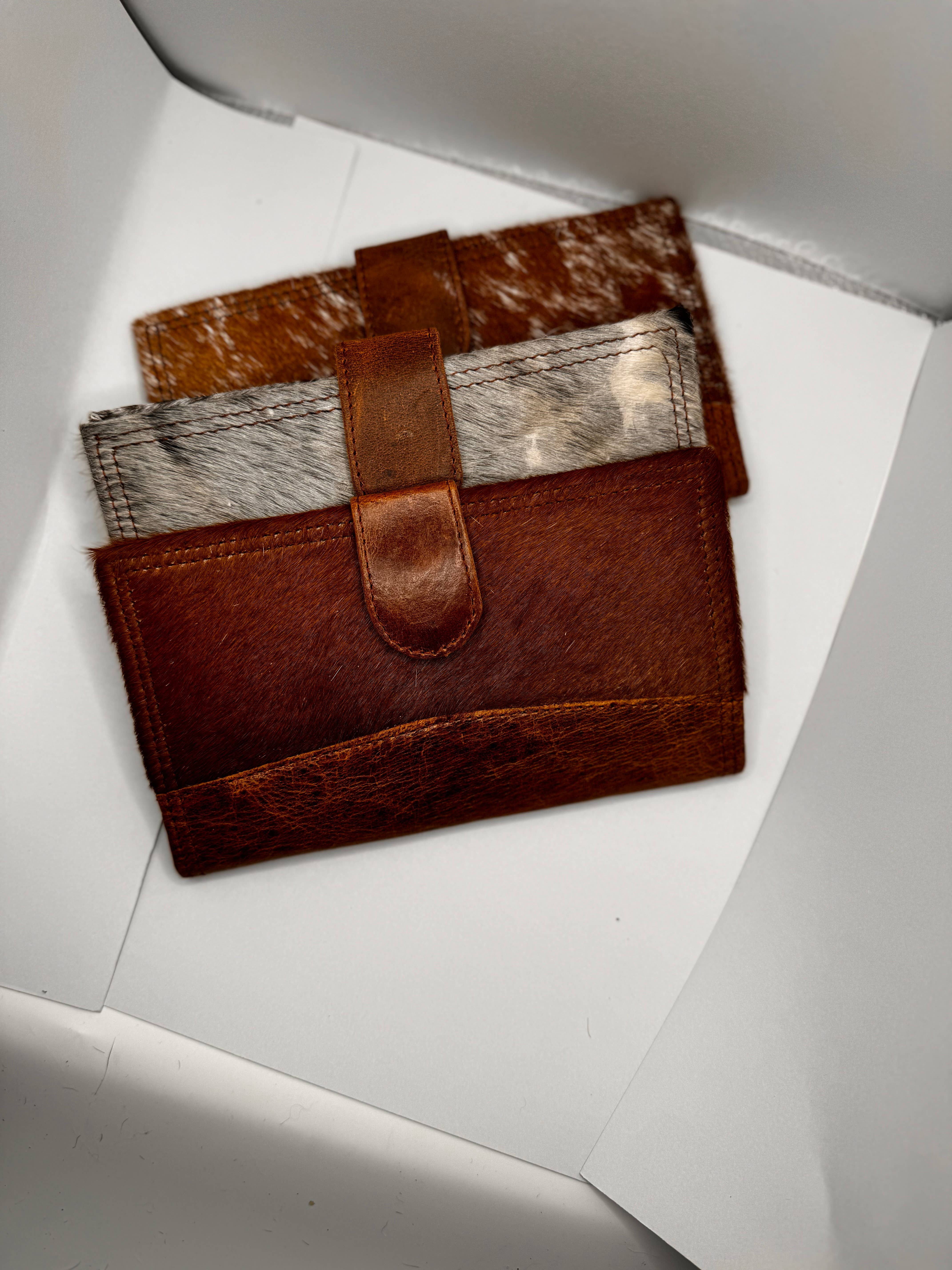 FRINGE & LUXE - Vendita all'ingrosso Portafogli - Donna - portafoglio con chiusura a pressione bifold in vacchetta 2