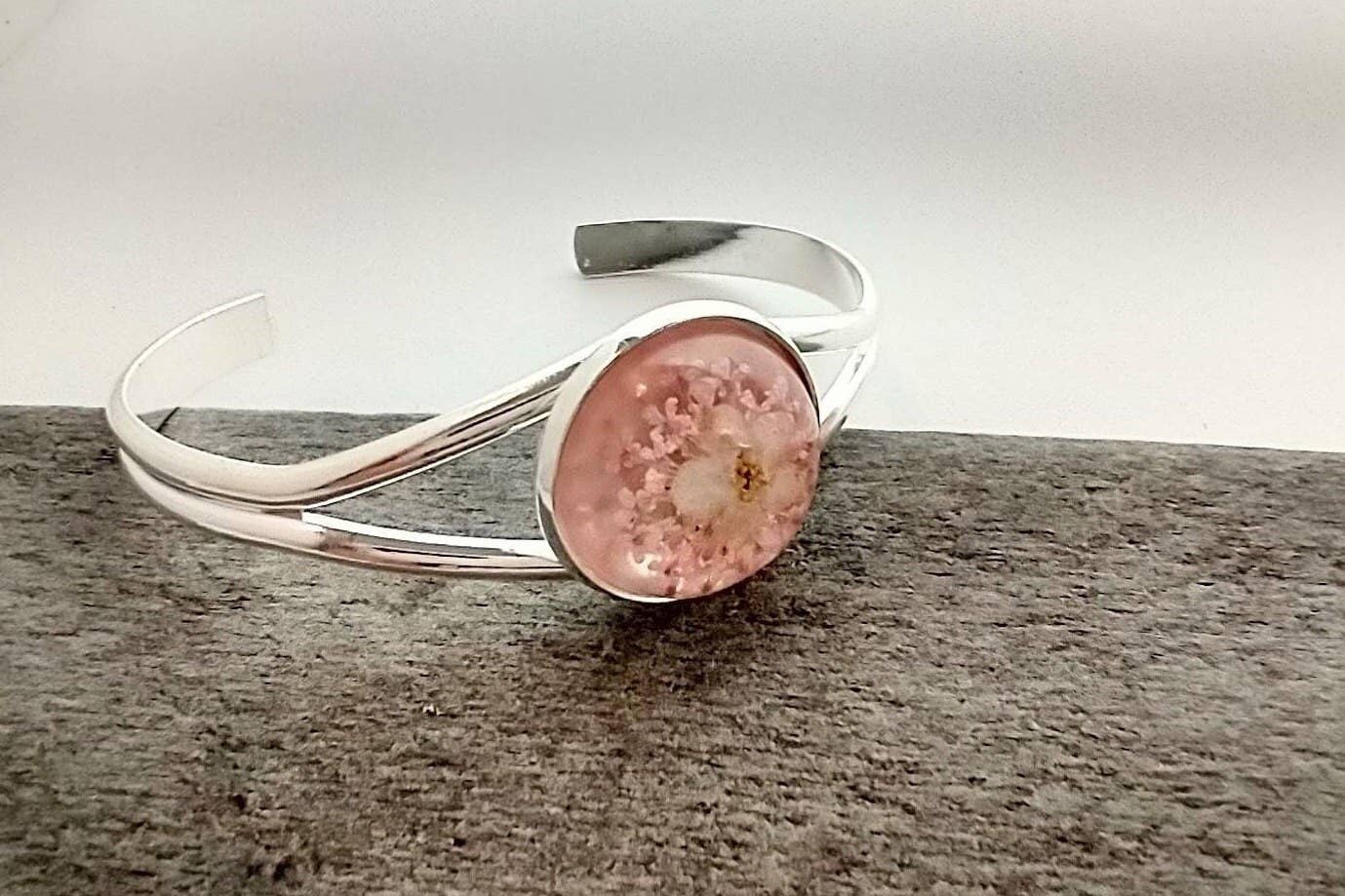 Piccadilly Pendants - Vente Bracelet manchette - Bracelet manchette fleur en argent4