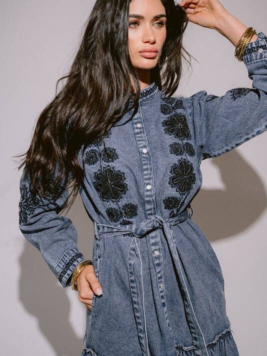 FLORAL COSMOS DENIM KLEID für den Großhandel von Piti Cuiti