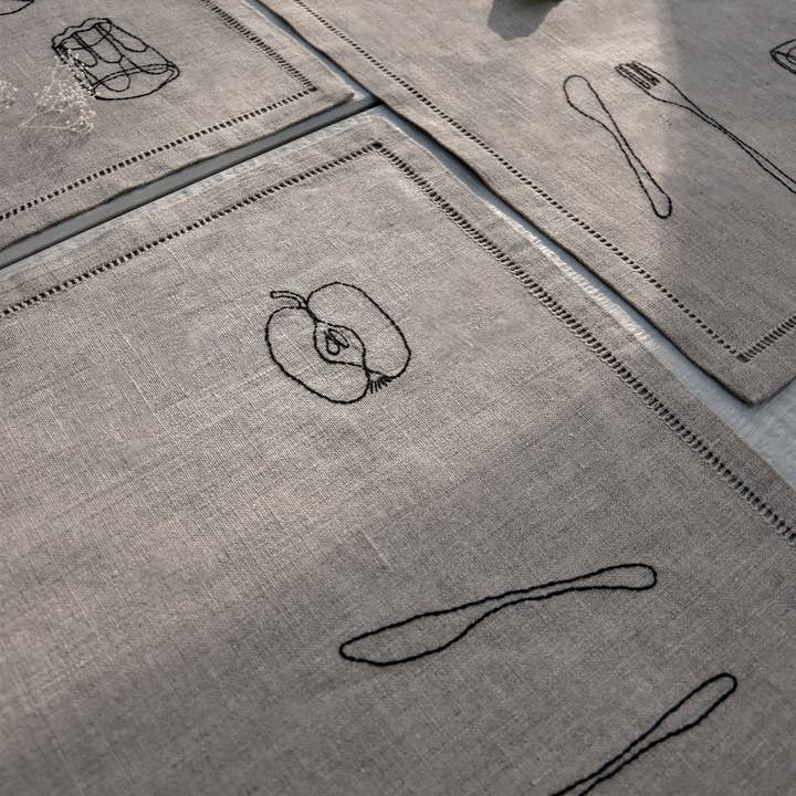 À bientôt - Vendita all'ingrosso Tovagliette - Tovaglietta in lino biologico Petit Dej nera10