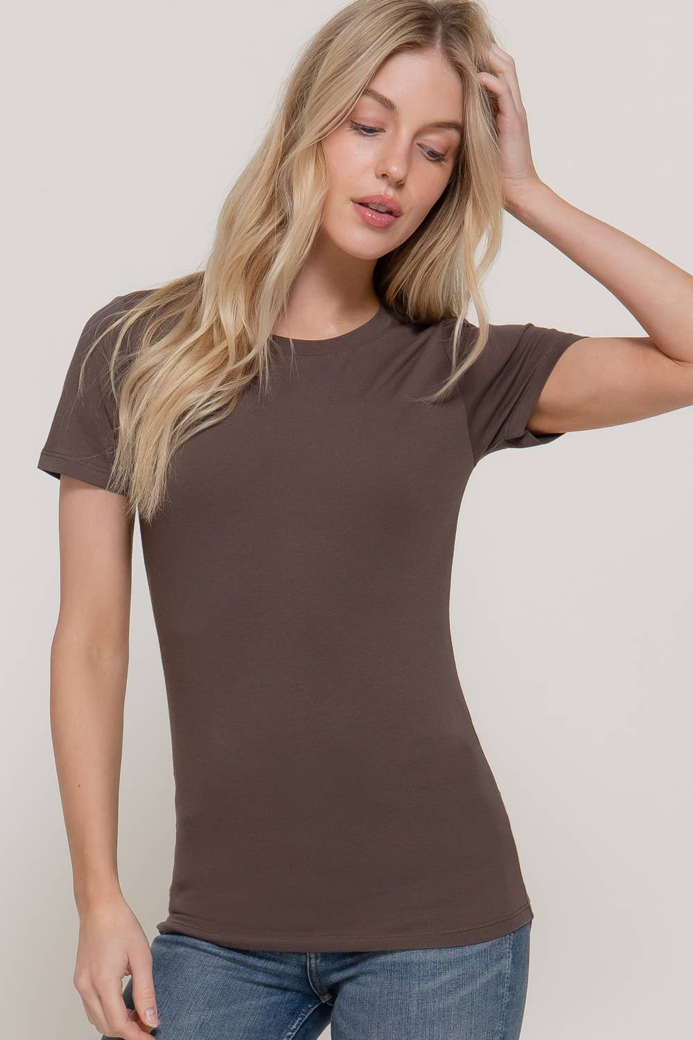 Active Basic | Active USA - Vente T-shirt – femme - Top en jersey de coton et élasthanne à manches courtes et col rond64