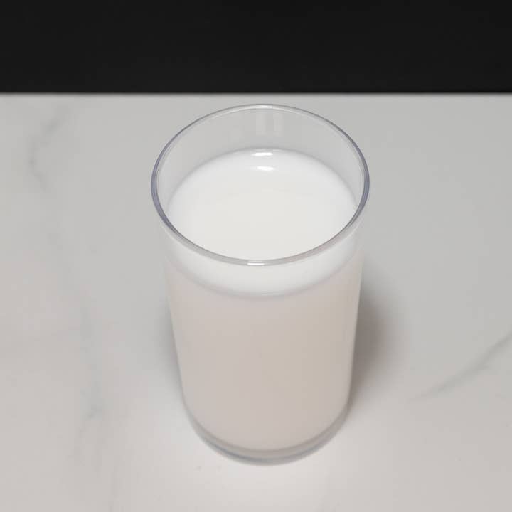 Just Dough It! Fake Foods – Engroshandel Bordpynt – Falsk glas mælk1