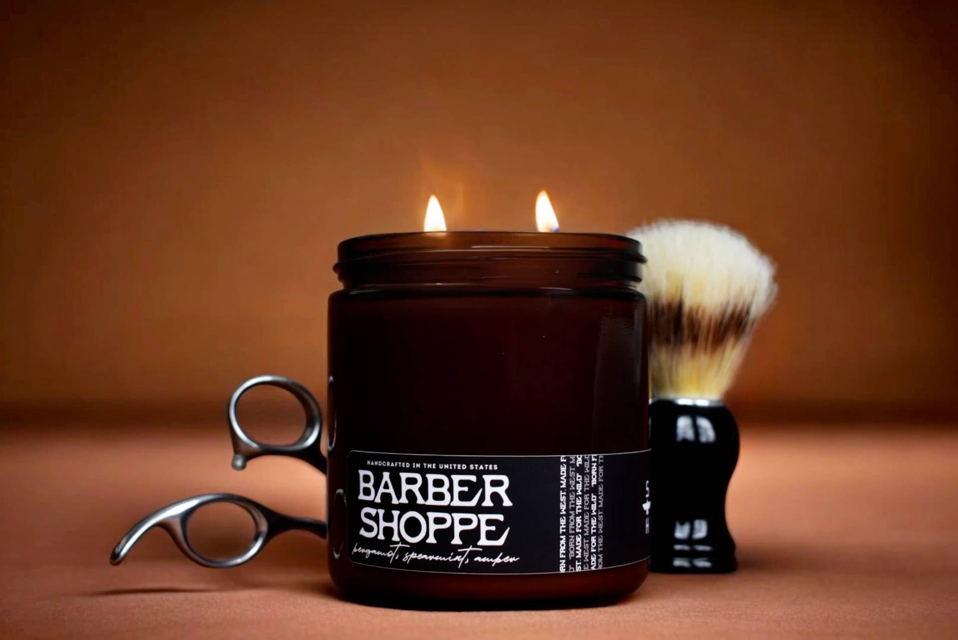 Seventh House Candle - Vente Bougie en bocal - BARBER SHOPPE - Bougie à la bergamote et à l'ambre