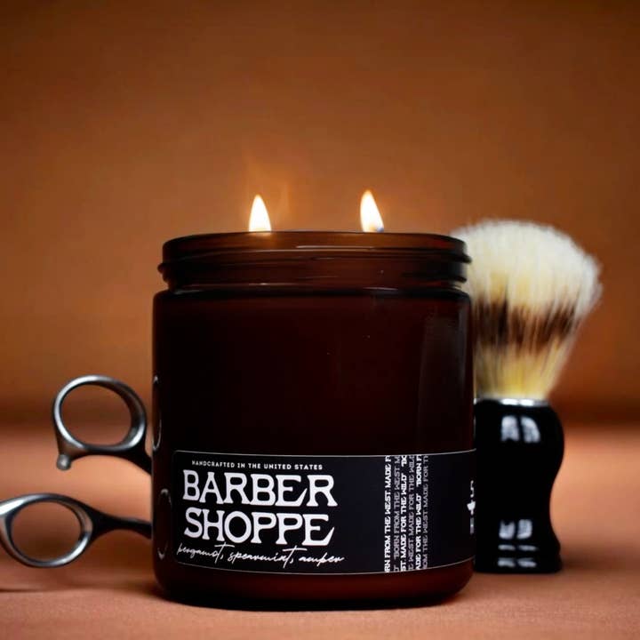 Seventh House Candle - Vente Bougie en bocal - BARBER SHOPPE - Bougie à la bergamote et à l'ambre0