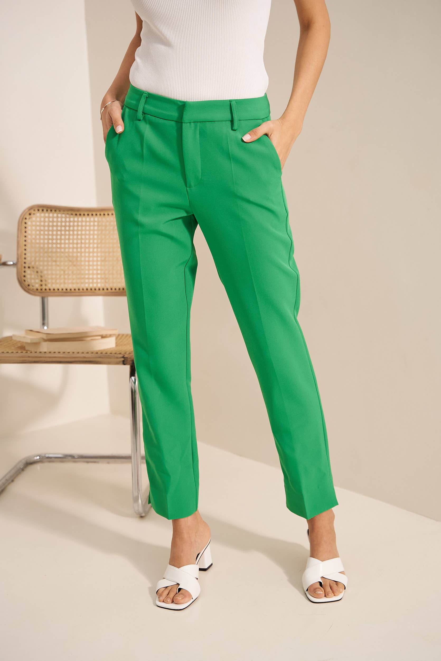 Attentif Paris - Venta al por mayor Pantalones - Mujer - Pantalones pitillo de talle alto [Signature]47