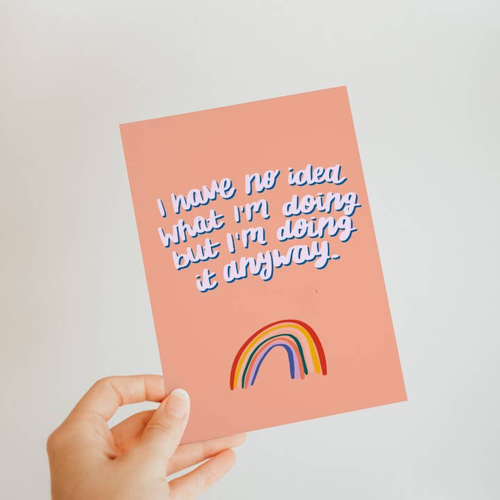 Carte postale illustrée d'art féministe avec citation positive pour la vente par Emmy Lupin Studio