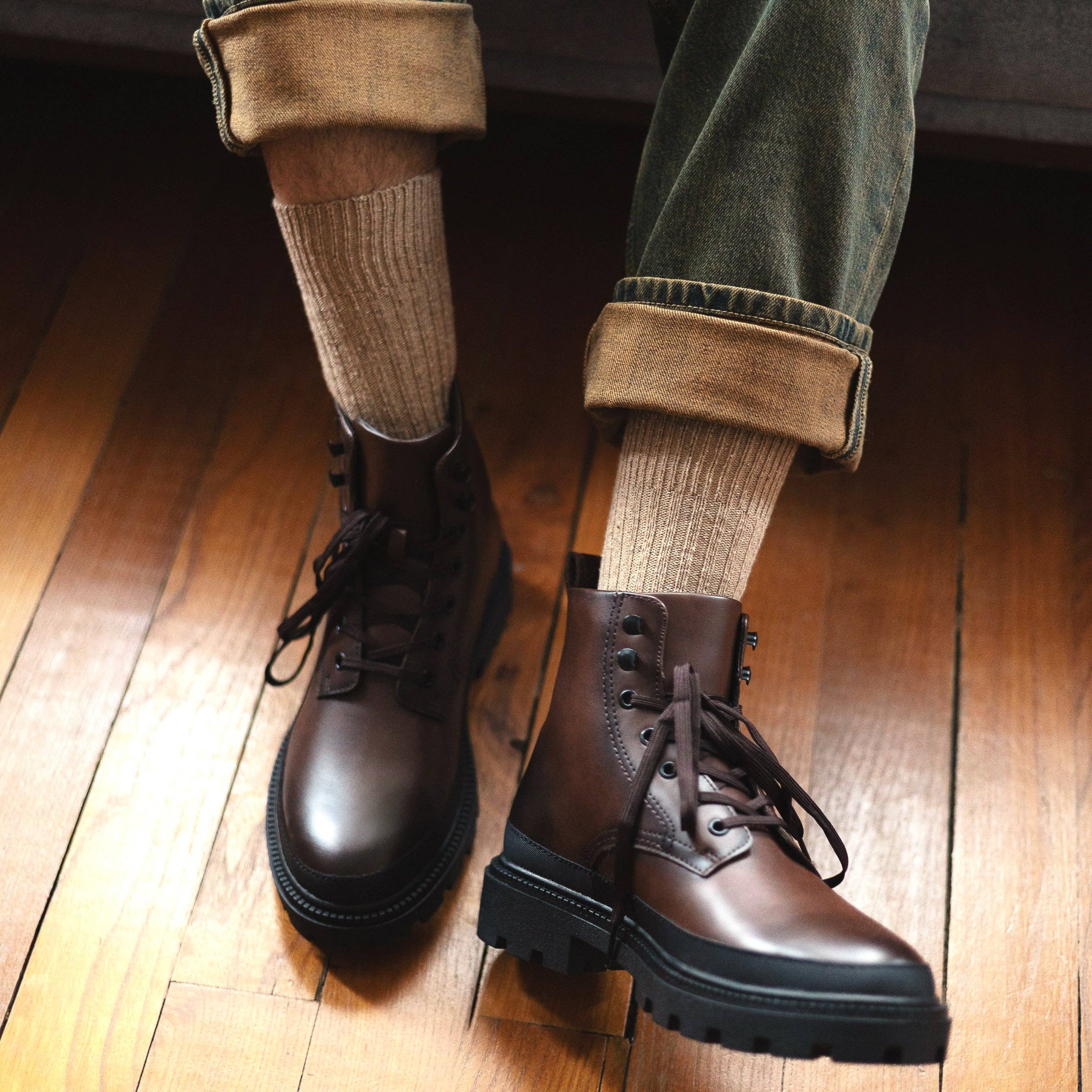 KLUE - Wholesale Socks - Unisex - KLUE Silk and Wool DUST STAR socks | Beige4