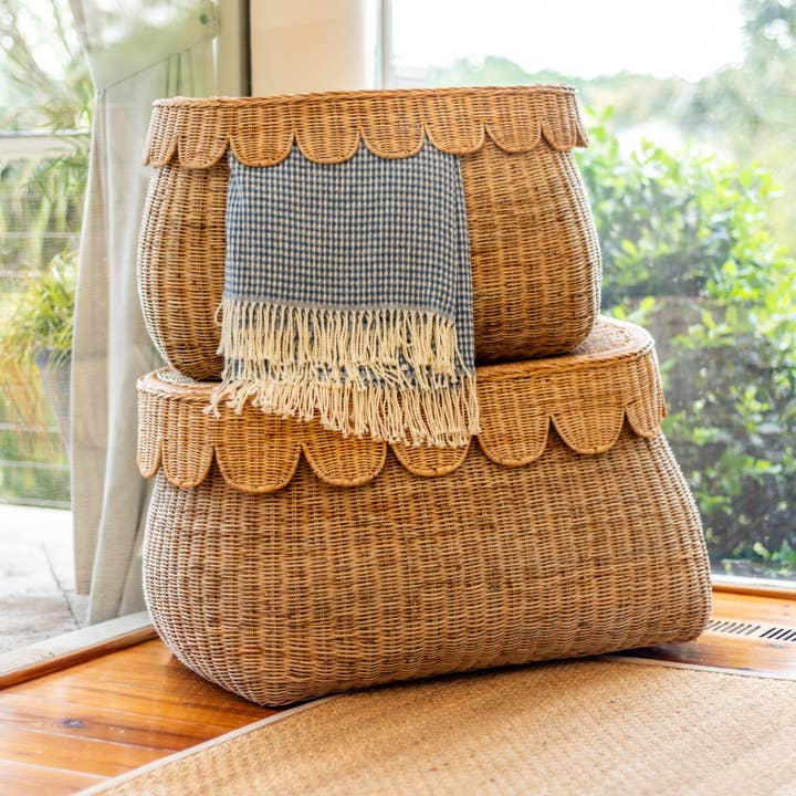 Auden & Avery - Wholesale Basket - Scalloped Rattan Basket - Medium PRE-SALE