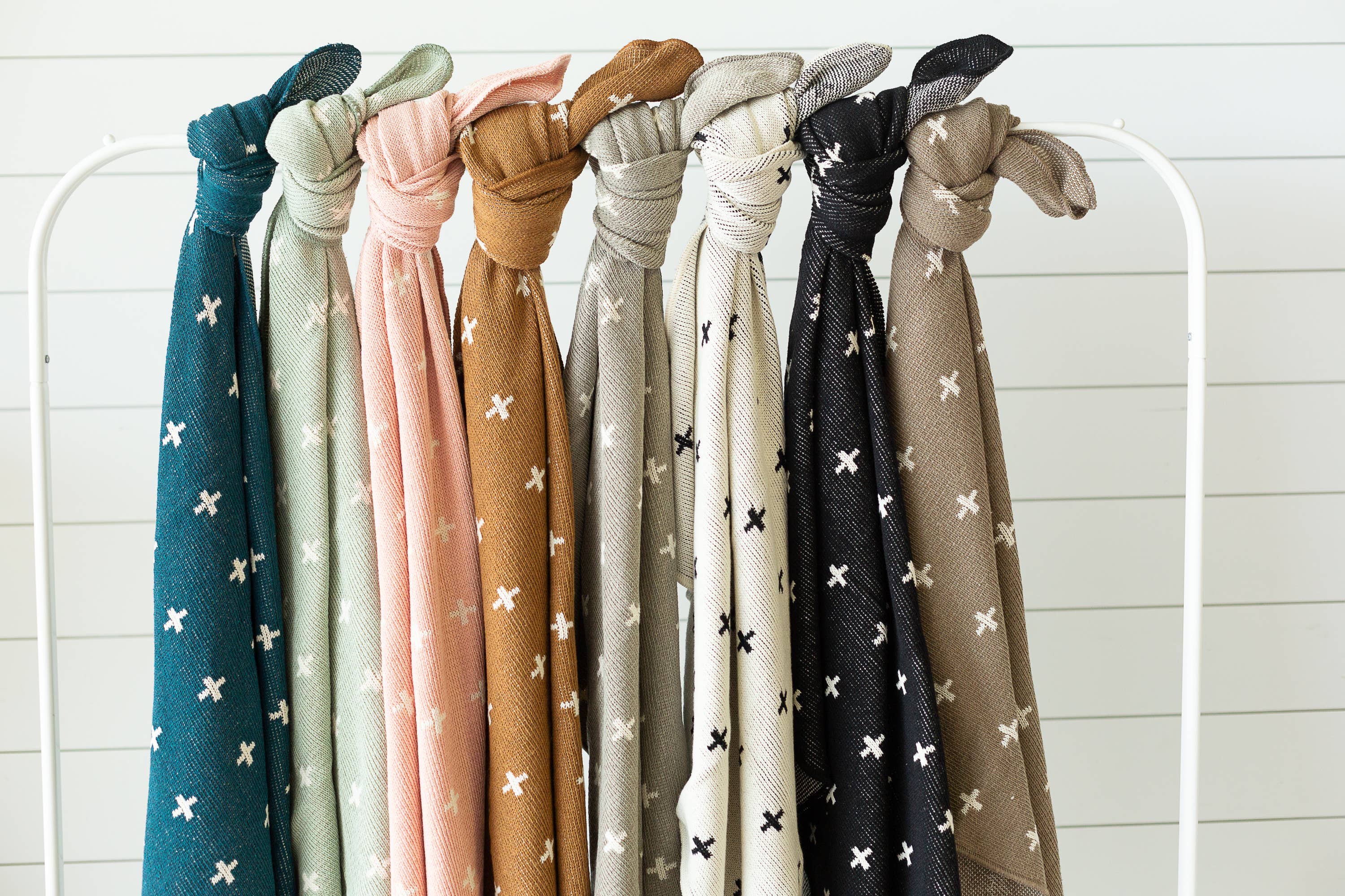 Modern Burlap - Wholesale Throw Blanket - Made in the USA | Mini Swiss Cross Knit Throw3