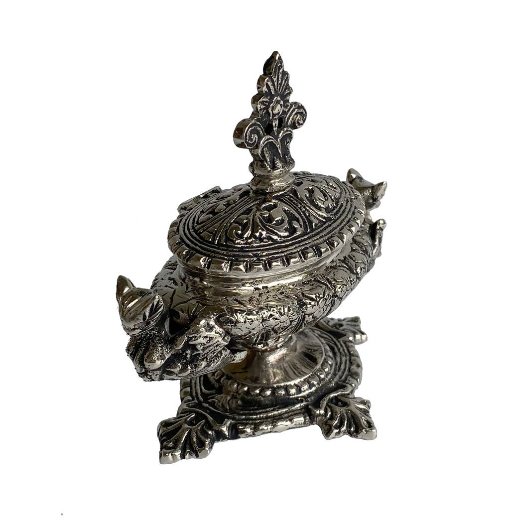 Madison Bay Co. - Historical Home Decor Reproductions - Wholesale Decorative Tabletop Object - Dragon Vintage Inkwell with Removable Ink Cup, 4-1/2”1