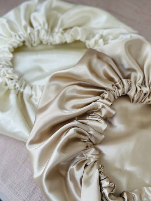 What a bun! – wholesale Sleep cap / bonnet – women's – Satin bonnet sleeping cap1