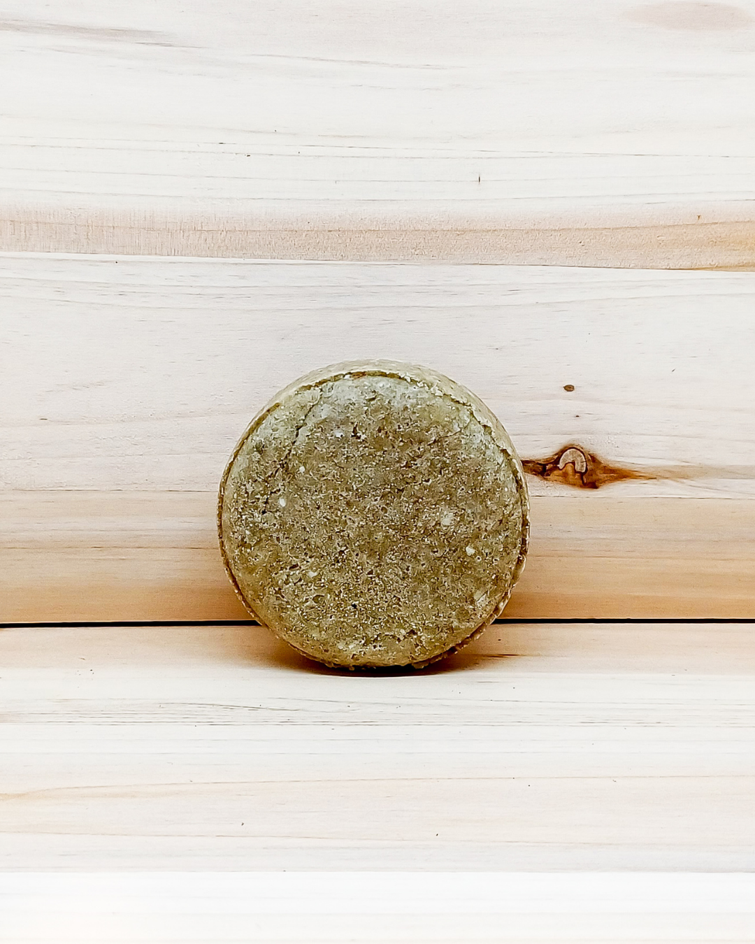 Pearl & Moss Botanicals Inc. - Wholesale Shampoo Puck/Solid Shampoo - Solid Shampoo Bar - Earthling: Restore & Strengthen (Copy)5