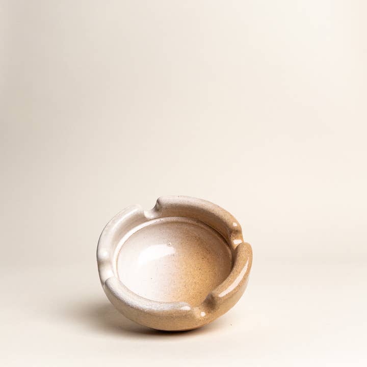 DEEP BLACK - Wholesale Ashtray - Ashtray1