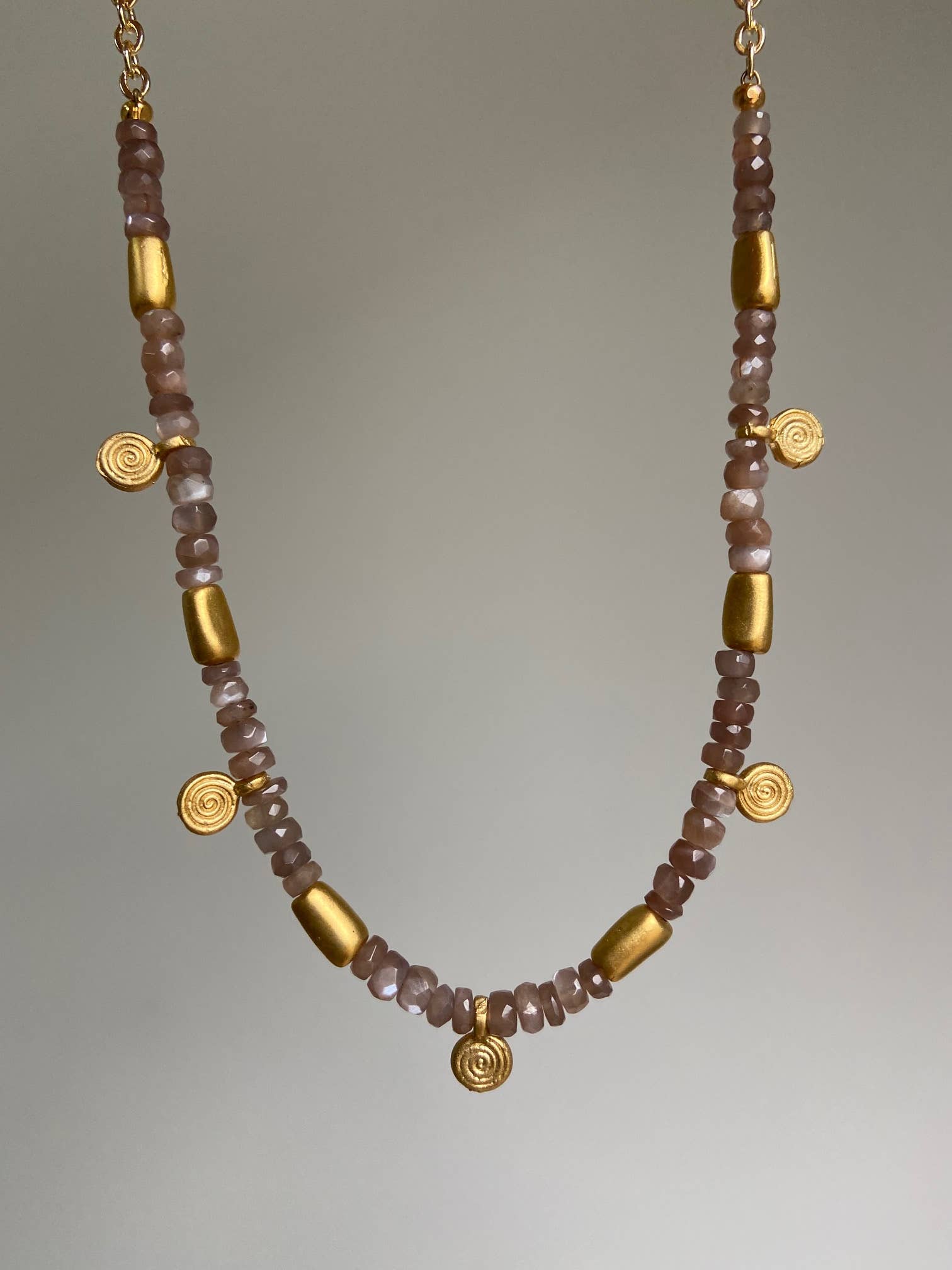 Heather Kahn - Wholesale Beaded/Pearl Necklace - Coveted Collar Necklace2