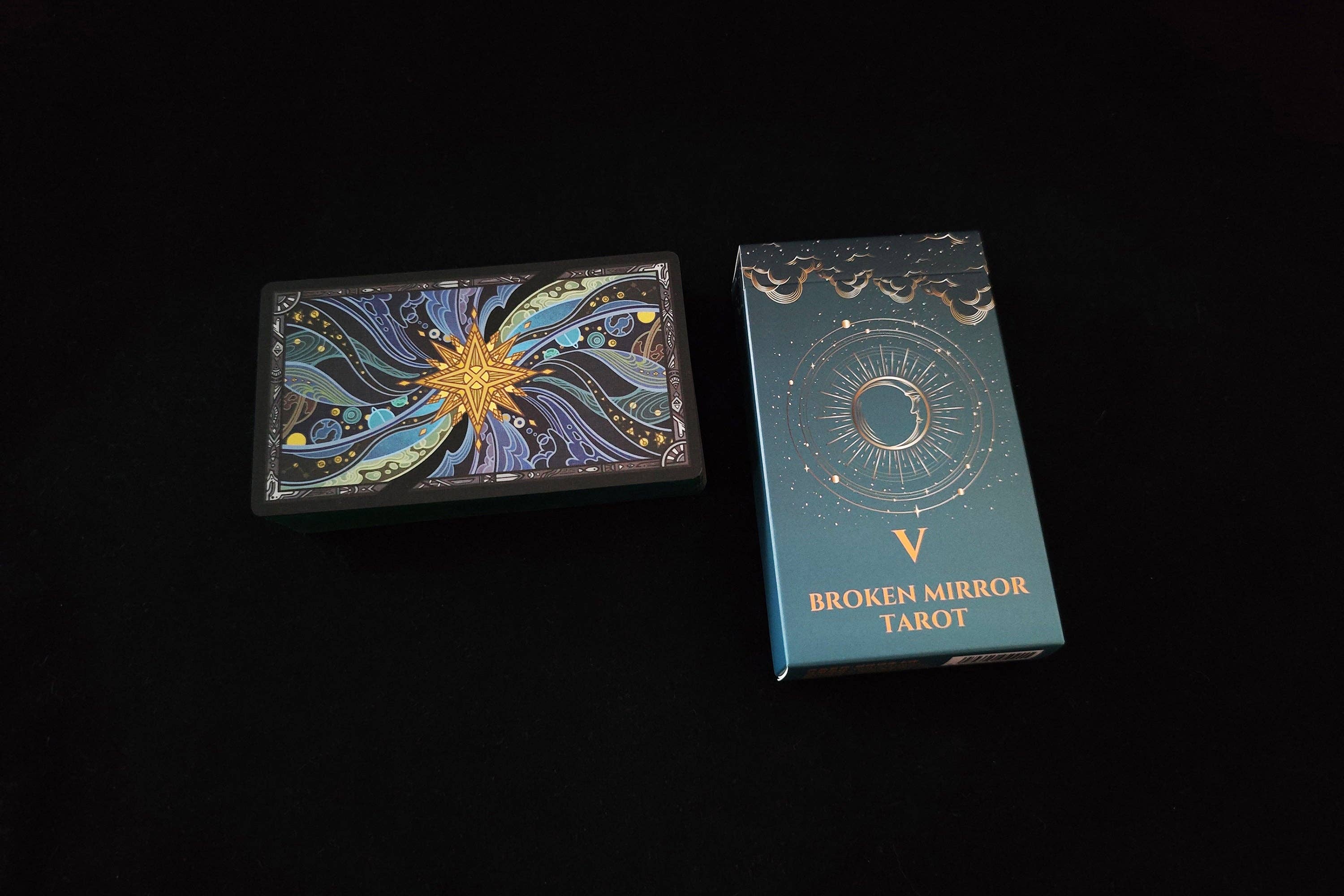 Vermilion Collection – wholesale Tarot cards – Broken Mirror Tarot 5th Edition11