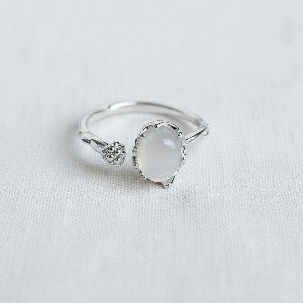 Ellemadera - Wholesale Single Stone/Solitaire Ring - Artisan Geometric White Agate Adjustable Ring1
