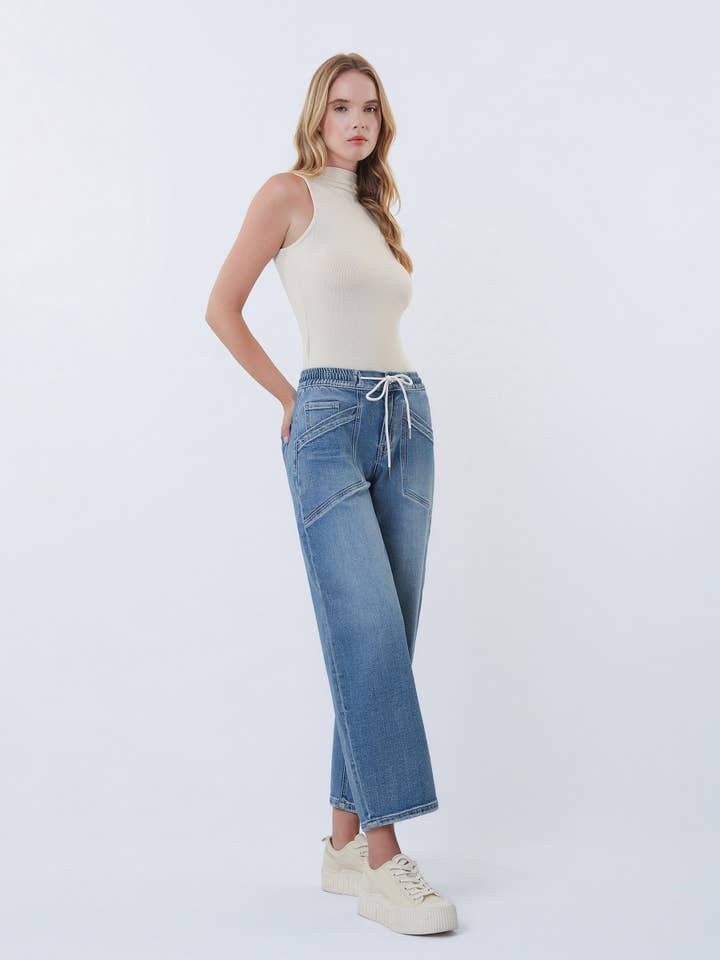UPSTANDING HIGH RISE ELASTIC WAISTBAND WIDE BARREL JEANS V3648 for wholesale on Faire4