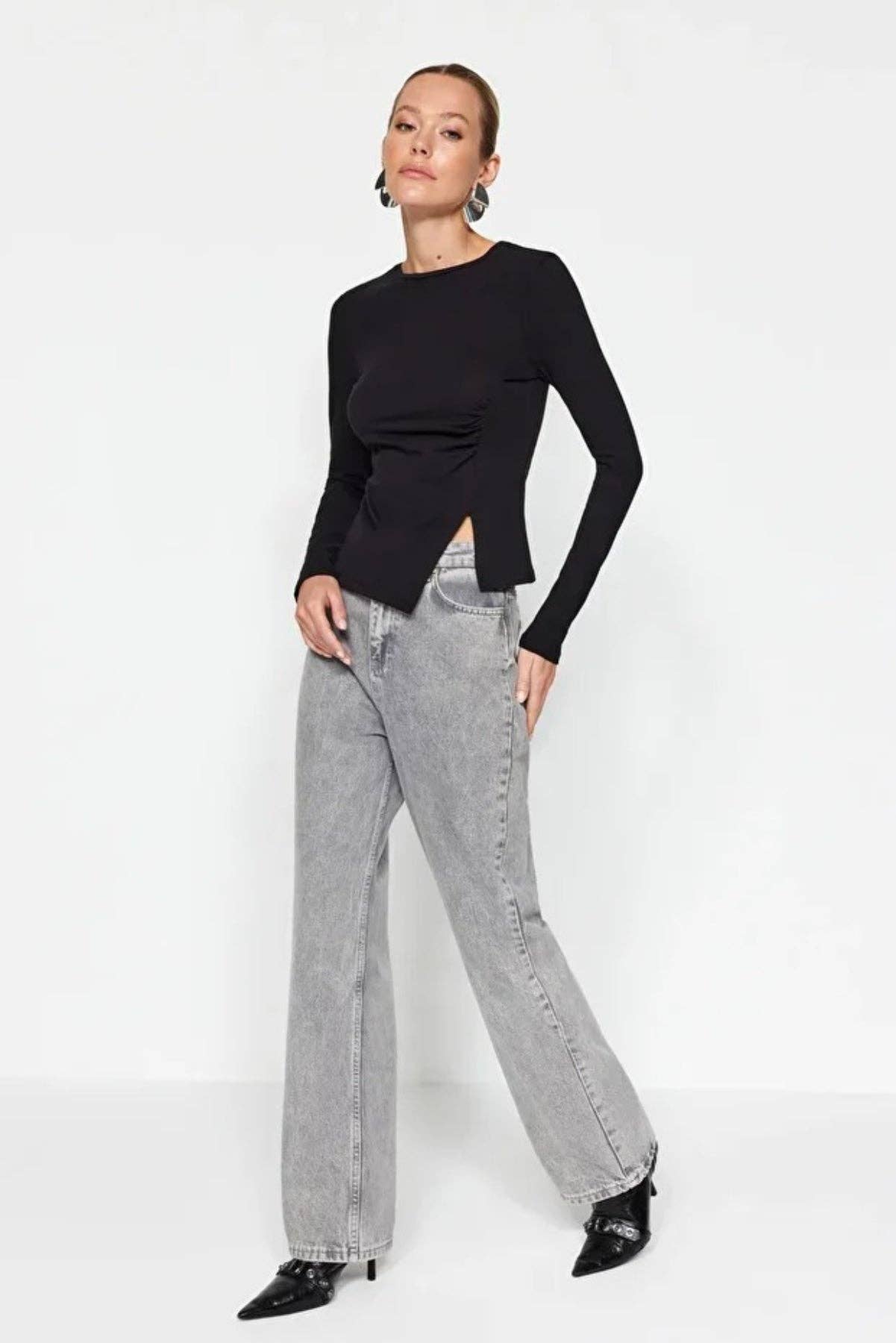 Black Single-Slit Detail Cotton Ruched Crew Neck Knit Blouse for wholesale on Faire1