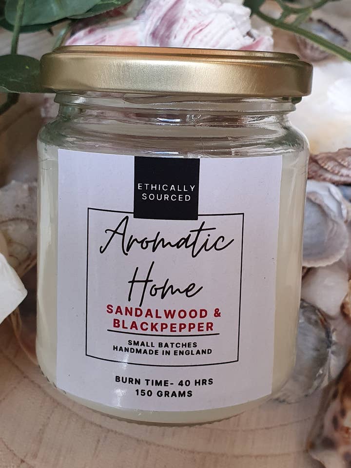 Sandelträ och svartpepparljus för wholesale av Aromatic Home LTD