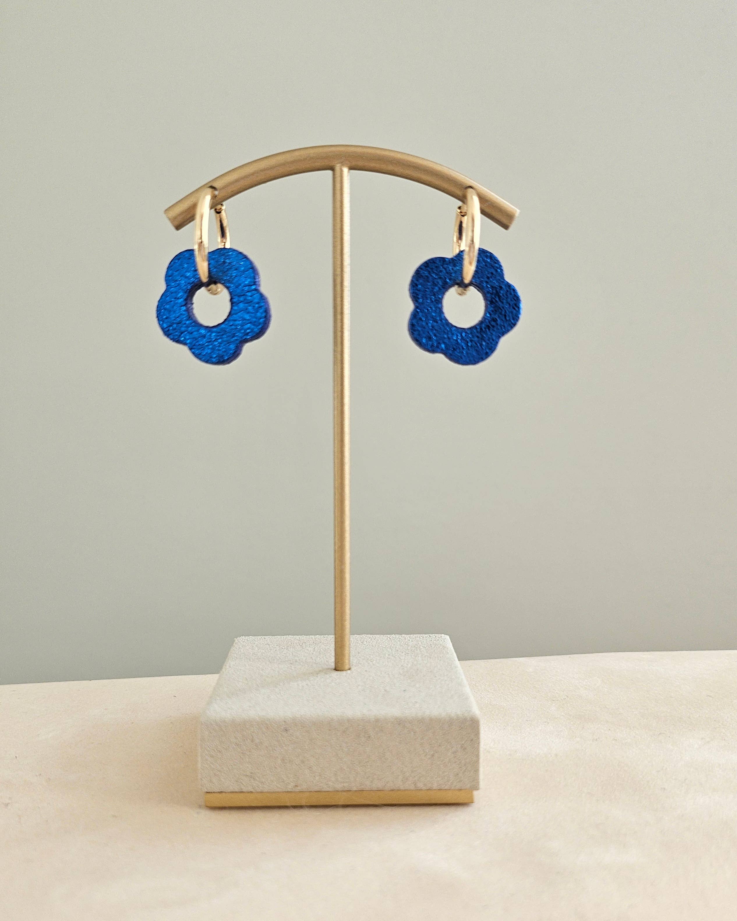 Royal marais - Wholesale Hoop Earrings - upcycled leather flower hoops 10