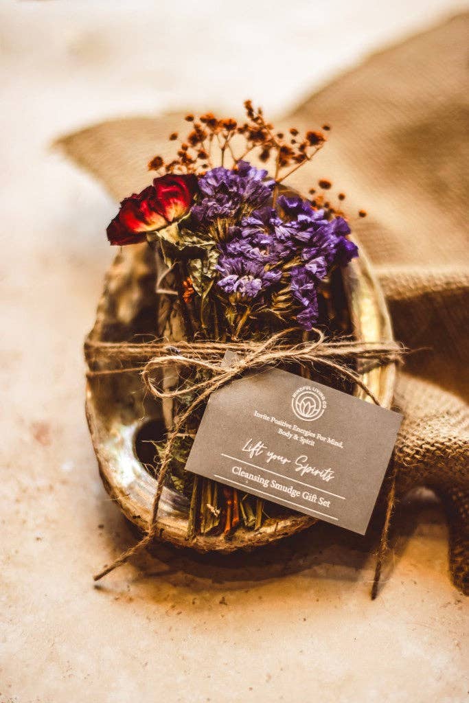 Mindful Living Co. – Pacote de sálvia por atacado – Conjunto Presente de Limpeza Espiritual com Abalone, Sálvia, Palo Santo, Selenita e Pena3