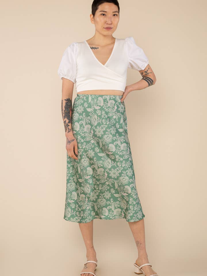 Gonna in raso smeriglio per la vendita all'ingrosso da parte di NLT