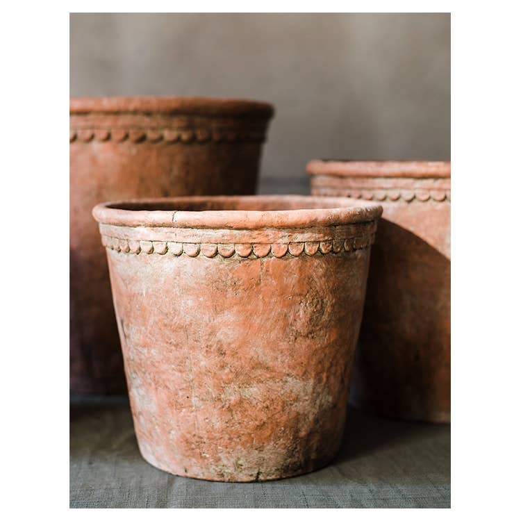 Rustic Reach - Vente Pot - Grand pot de fleurs en béton rouge en terre cuite6