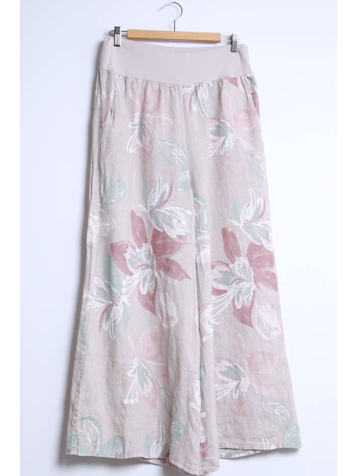 Shyloh - Wholesale Pants - Women's - Wide-leg pants with elastic waistband and floral print, 2065913