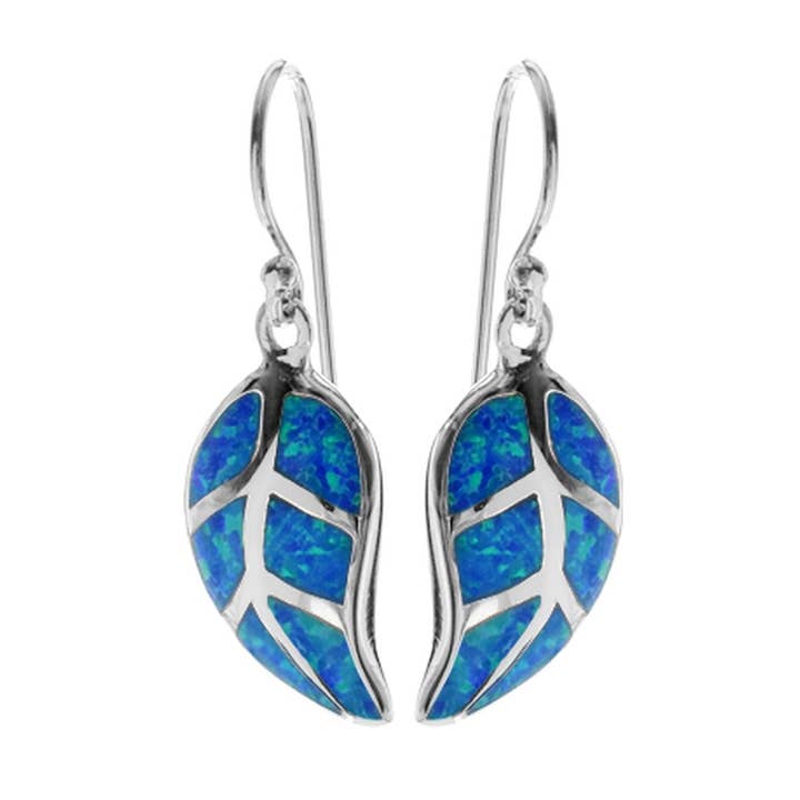 Brincos com design de folha em opala azul Angelica por atacado de Kali Ma Designs - Sterling Silver Jewellery
