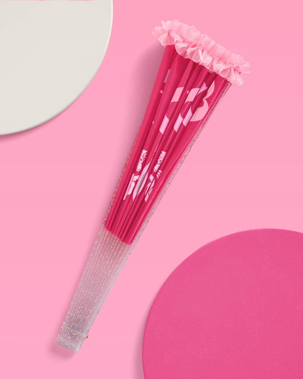 xo, Fetti - Wholesale Party/Paper Folding Fan - Pink Pony Club Chappell Roan Fan - ruffled folding fan4