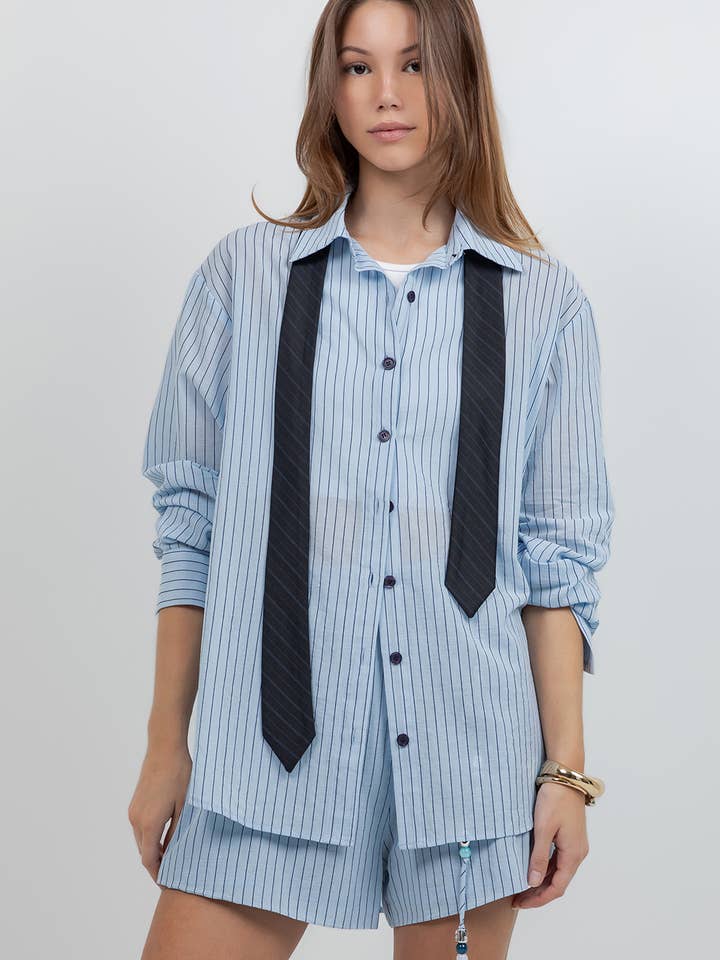 CAMISA DE BOTONES A RAYAS CON CORBATA DE CUELLO DESMONTABLE para venta al por mayor de Whiteroom+Cactus