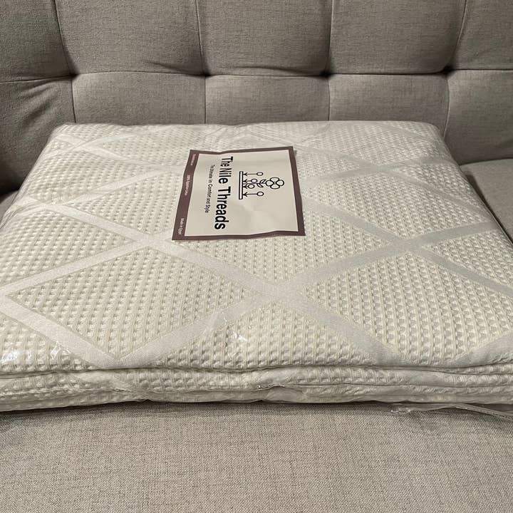 Luxury Egyptian Cotton Blankets for wholesale by The Nile Threads