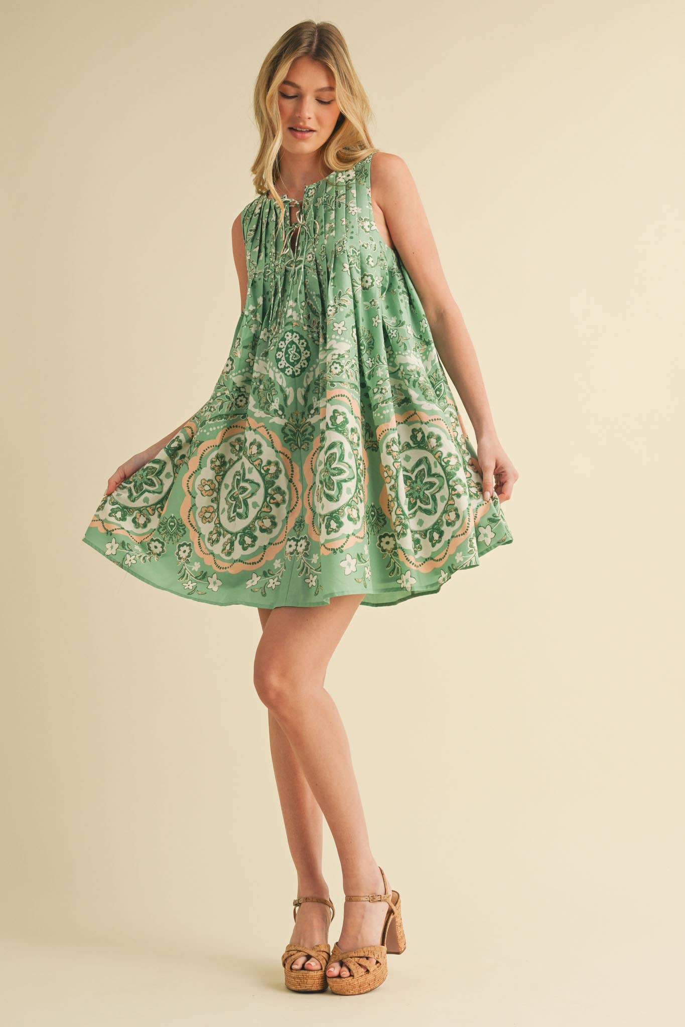 &MERCI - Wholesale Dress - Women's - EXCLUSIVE PRINT MINI DRESS WITH PLEATING MDR408632