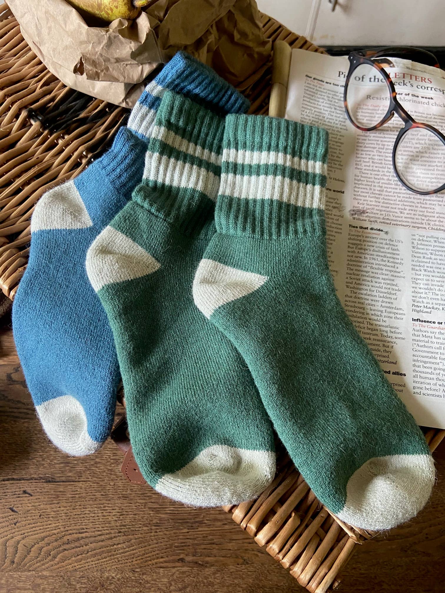 Samantha Holmes Alpaca Clothing and Gifts - Wholesale Socks - Unisex - Preppy Stripe Alpaca Socks Large | UK Size 7-102