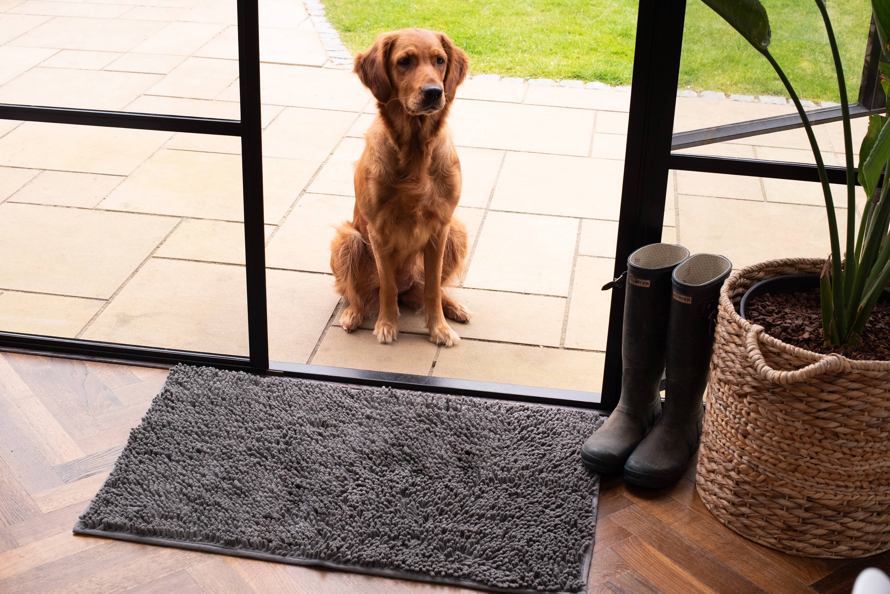 Pet Wiz - Wholesale Pet Mat - Dog - Plush Microfibre Noodle Mat0