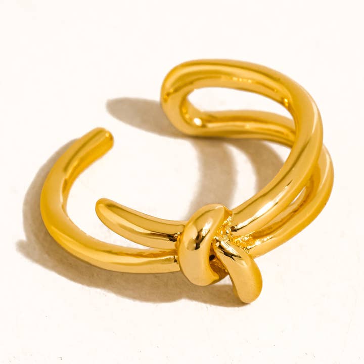 Virelle 18K Gold Vintage Knot Ring for wholesale on Faire0