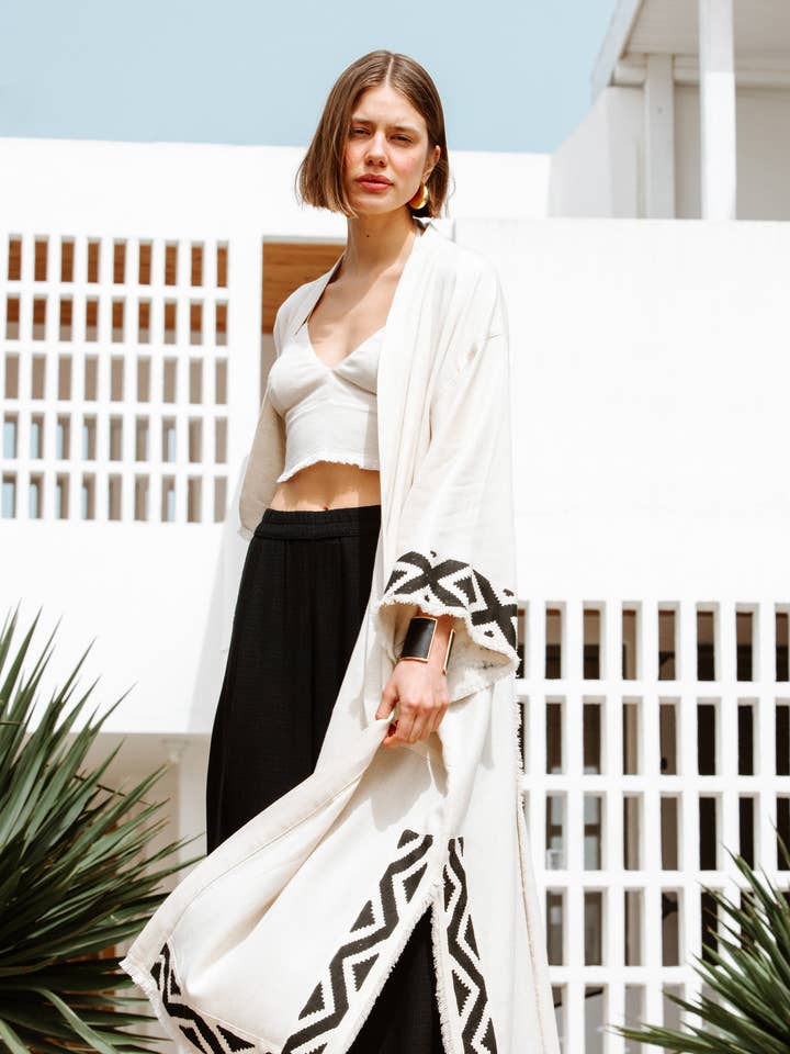 Saga Kimono for wholesale by IKIKIZ ONLINE