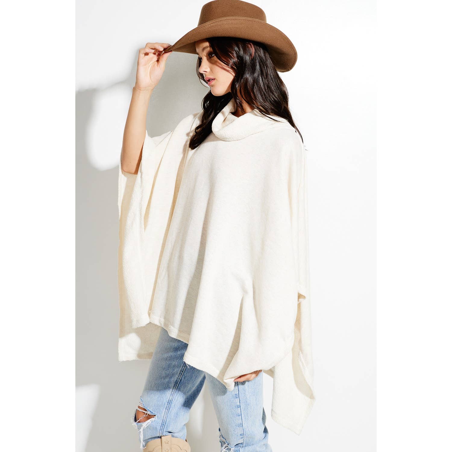 Phil Love – Großhandel Poncho – Damen – Solider Poncho mit Rollkragen21