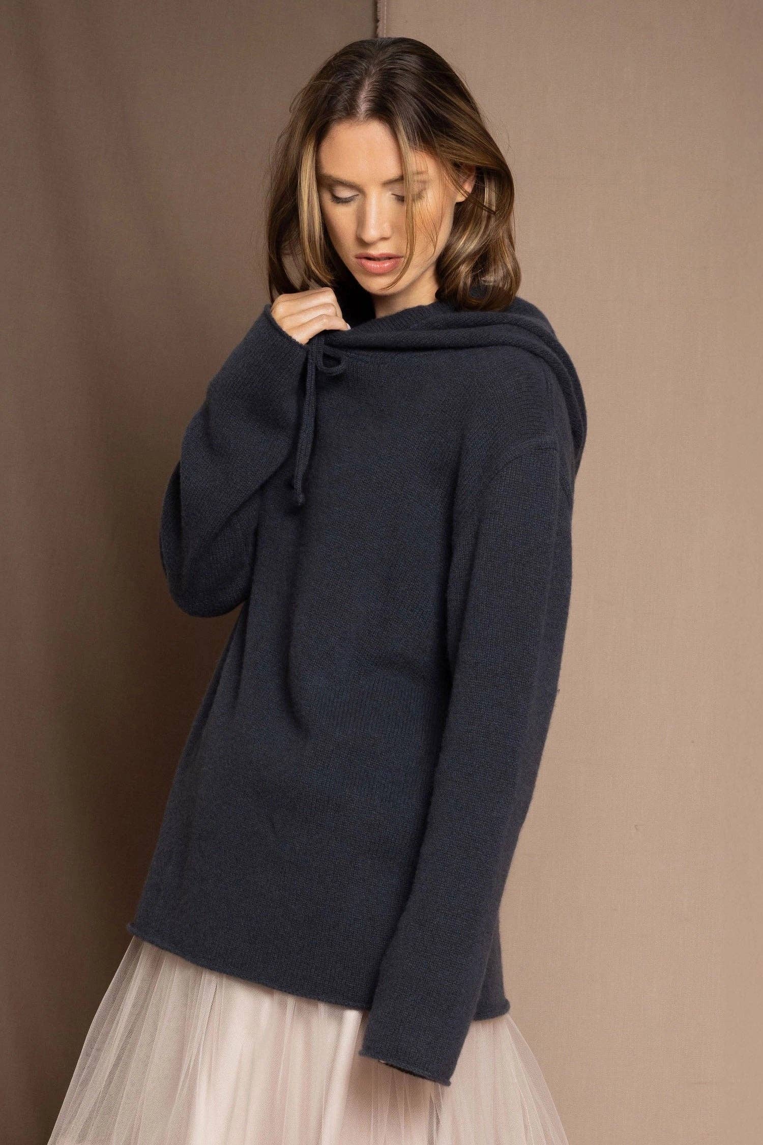 Madigan Cashmere - Venta al por mayor Sudadera con capucha - Mujer - Sudadera con capucha de cachemira Full Bloom Madi17