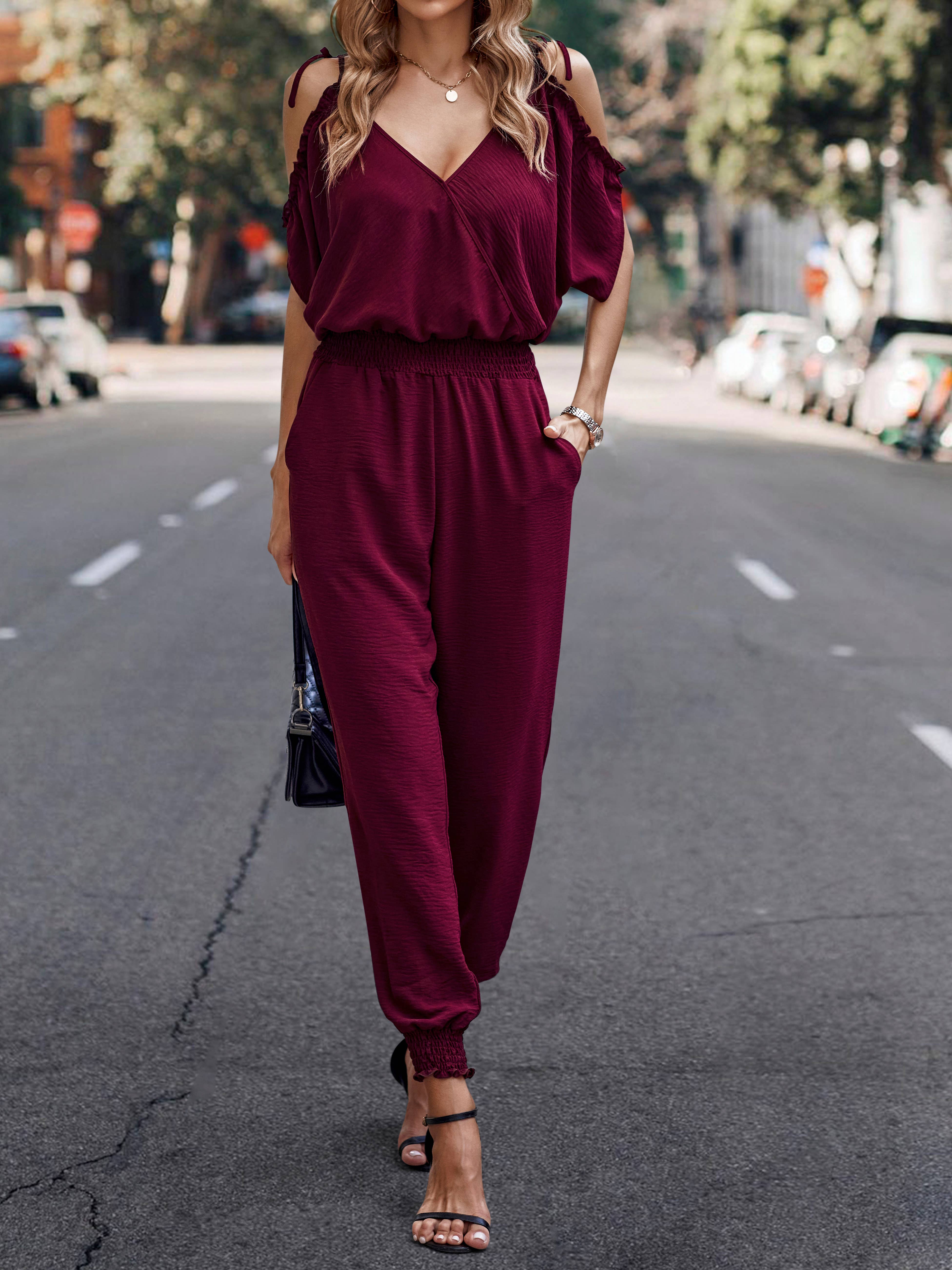 eLook – Großhandel Jumpsuit – Damen – SZ1-J9004 Schulterfreier Wickeloverall mit gesmokter Schulterpartie39