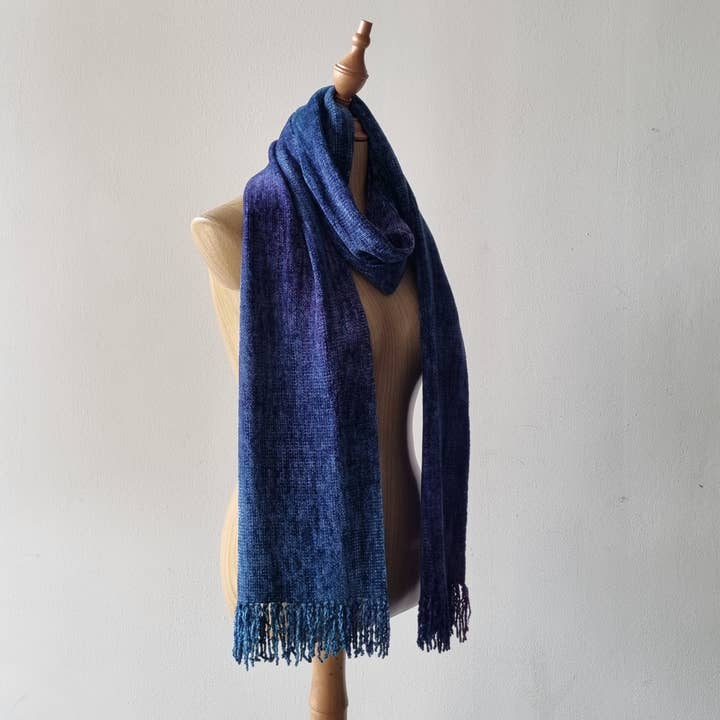 Achiote Guatemalan Goods - Wholesale Scarf - Women's - Handwoven bamboo fiber chenille scarf long3