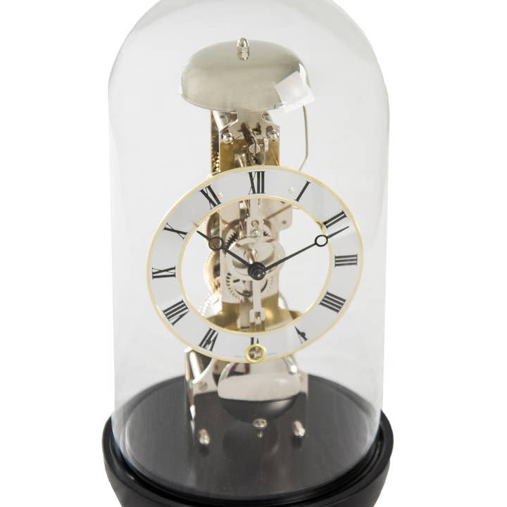 Horloge de bureau BRONX avec dôme en verre Fabriquée en Allemagne pour la vente par Hermle