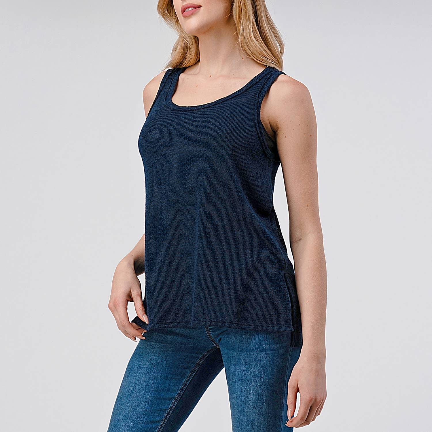 Heimious - Vendita all'ingrosso Canotta - Donna - Canotta Slub Texture con spacchi laterali, T46732