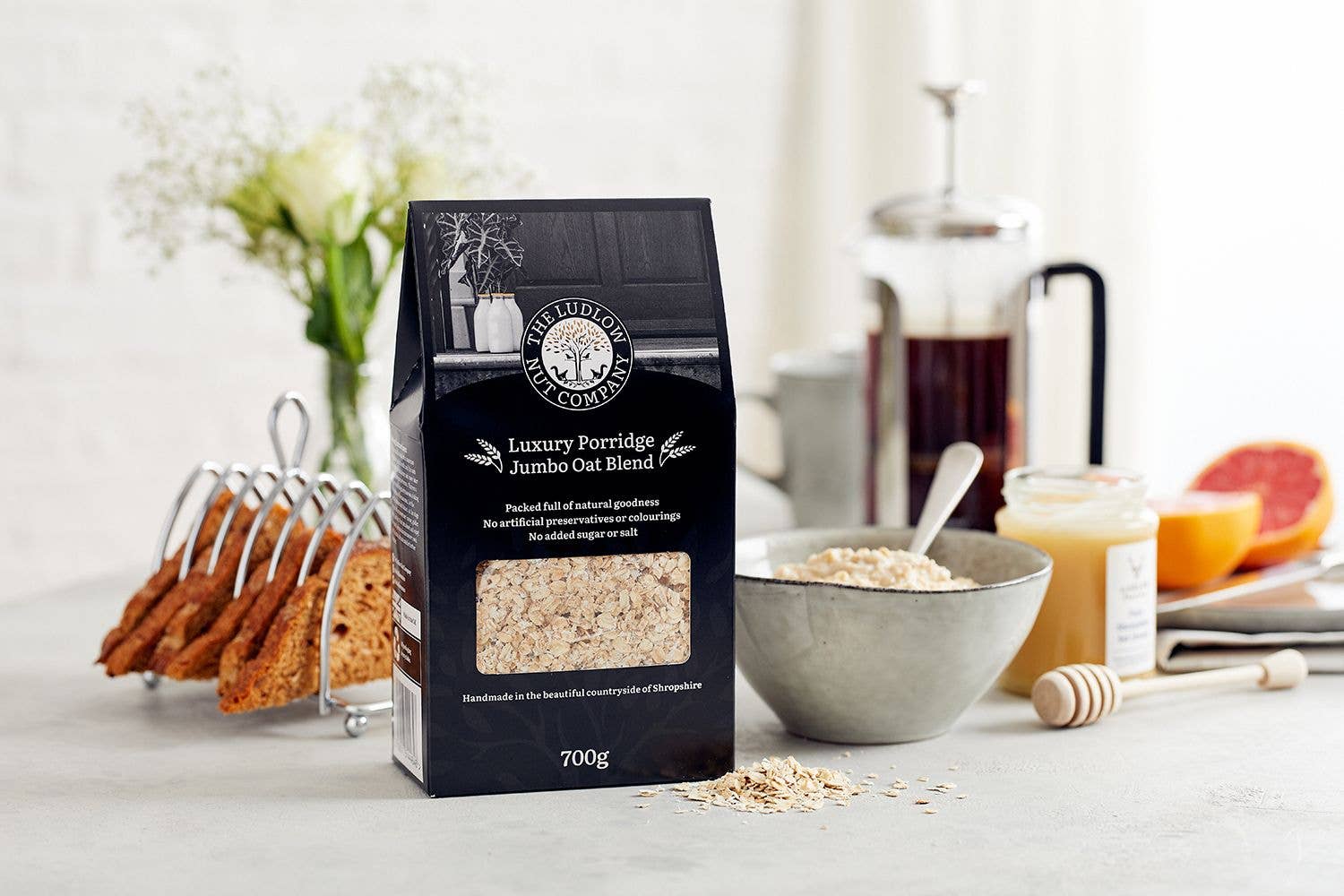 The Ludlow Nut Company – wholesale Oats – Luxury Porridge Jumbo Oat Blend (700g)0