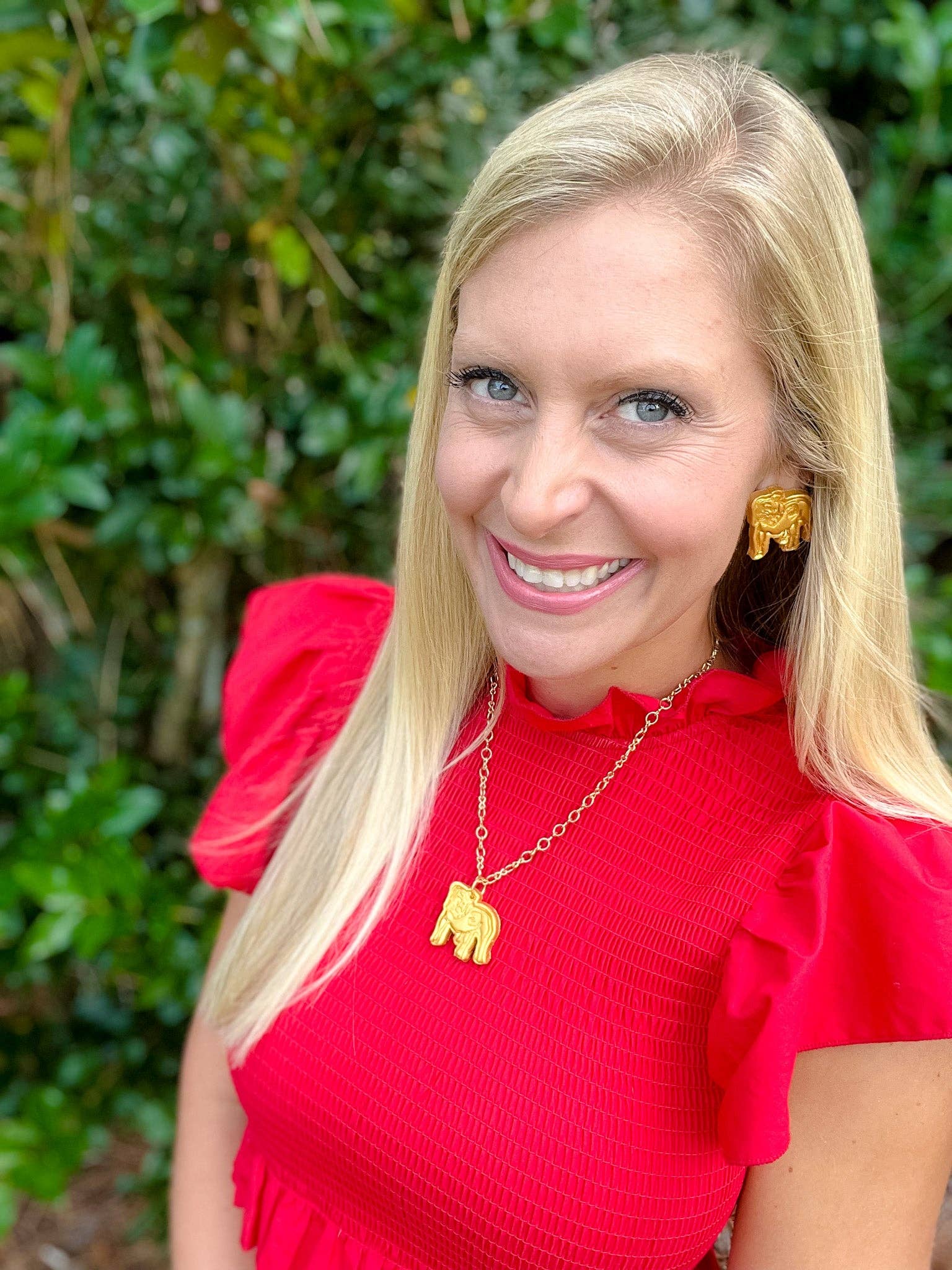 Hidden Truth Jewelry - Wholesale Pendant/Charm Necklace - Gold Plated Figure 8 Chain with Bulldog1