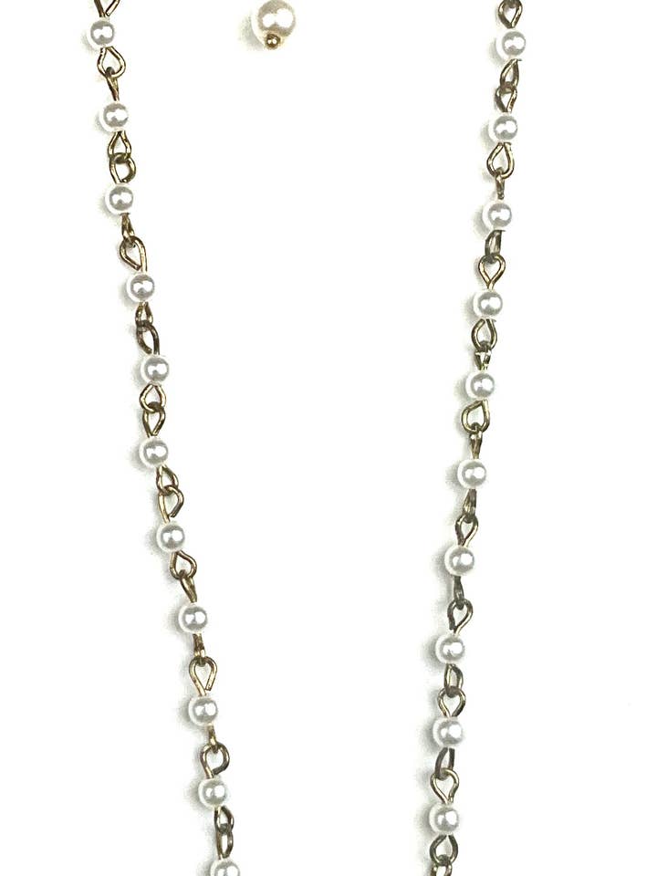 XNG127 NK-Short Rosaried Pearl w/ Center Ring for wholesale by Lost & Found Trading