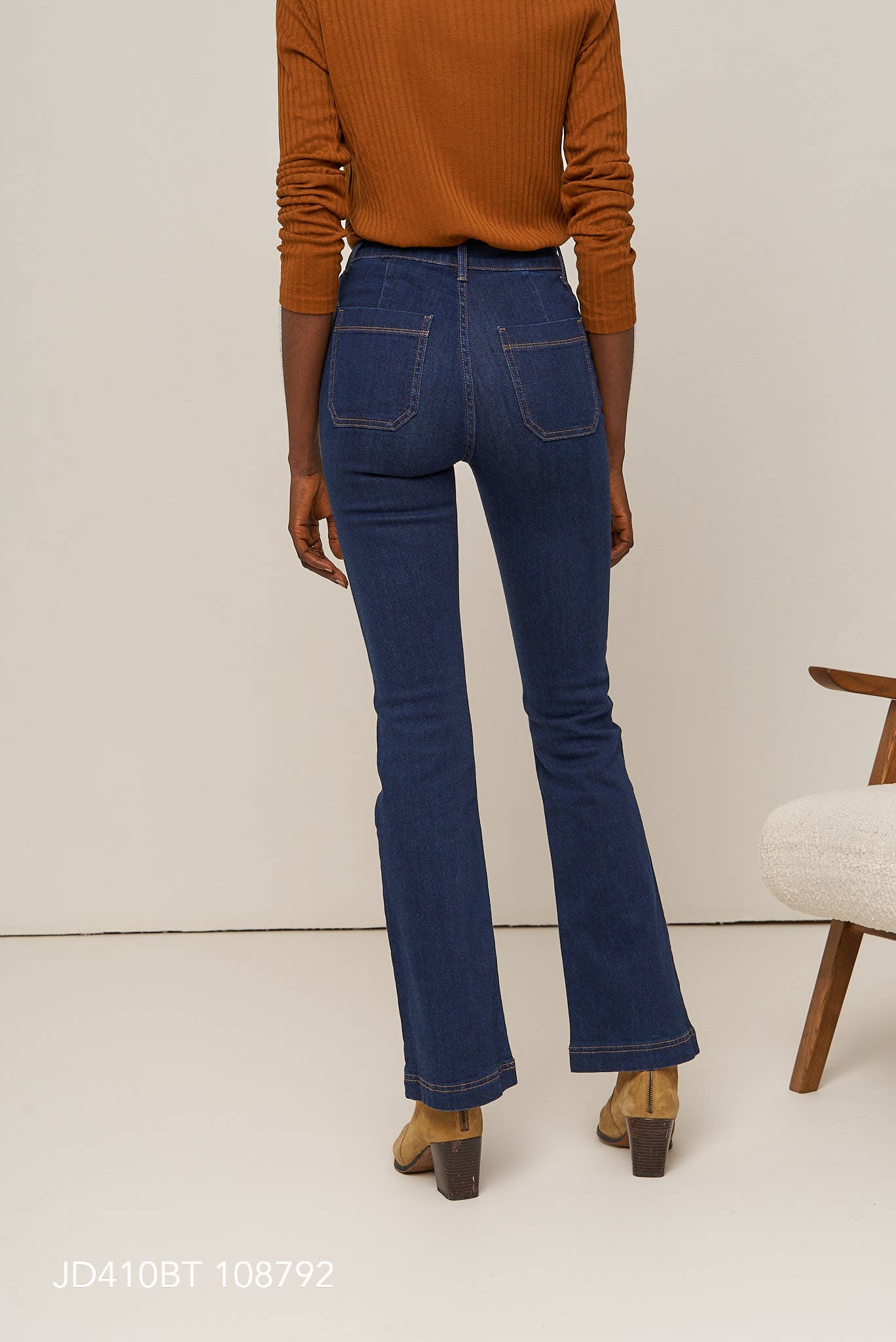 Oraije Paris – wholesale Jeans – Women’s – Francine mide-rise flare Jeans13