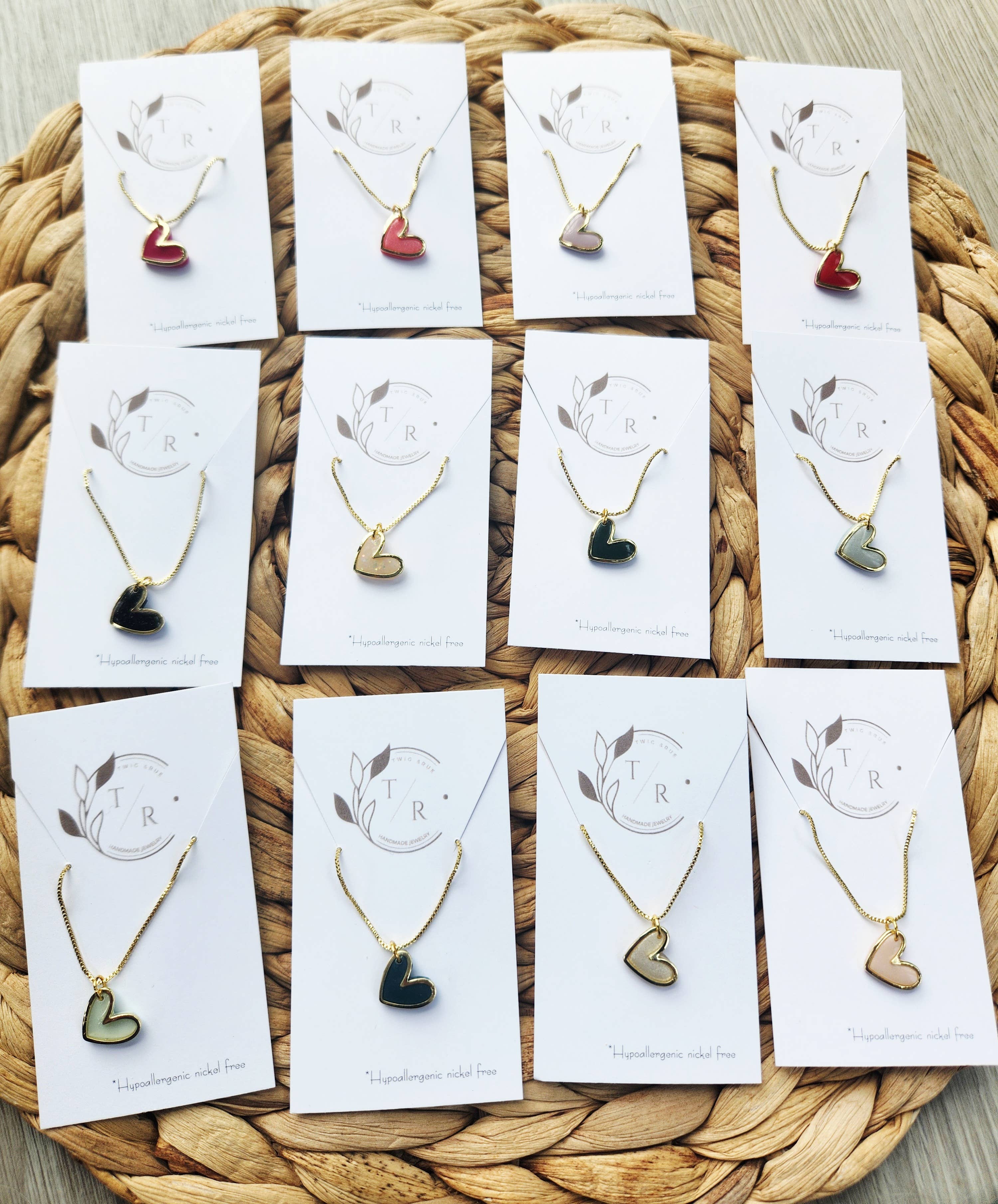 Twig & Rue boutique - Wholesale Pendant/Charm Necklace - Gold heart necklace6