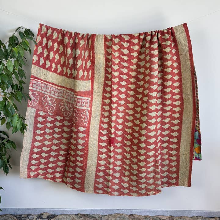 Kantha vintage #36 peça única 148 x 212 cm por atacado de Maison Lilo