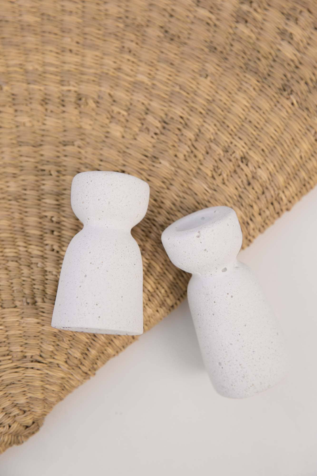 fig + stone - Vente Bougeoirs - Chandeliers minimalistes coniques0